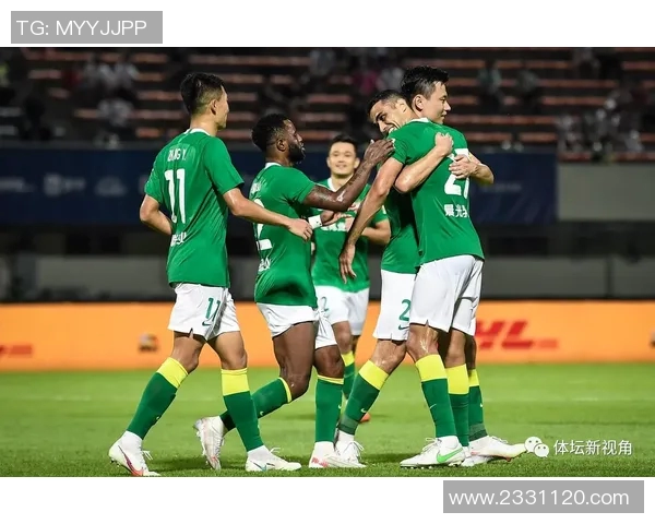 上海羽毛球队在总决赛积分榜上以75分稳居第一名展现强劲实力 上海羽毛球队在总决赛积分榜上以75分稳居第一名展现强劲实力