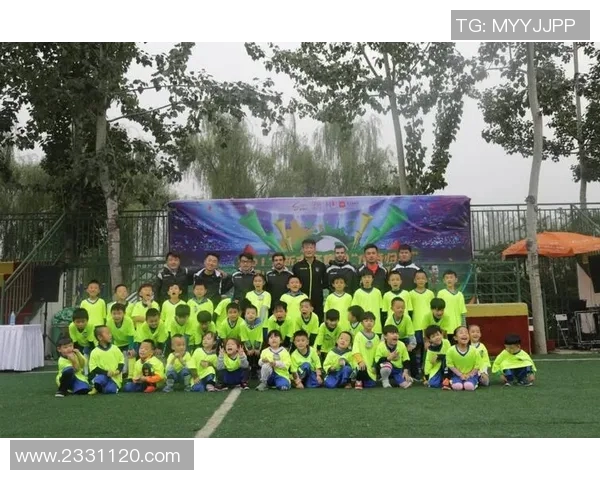 曾经做过球童的足球明星们的成长故事与传奇经历 曾经做过球童的足球明星们的成长故事与传奇经历