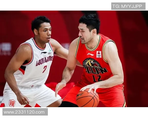 深圳篮球队以67分领跑挑战赛积分榜展现强劲实力