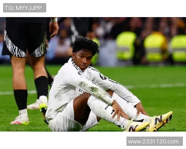 抽烟成瘾的足球明星们如何在绿茵场上保持巅峰状态与健康生活