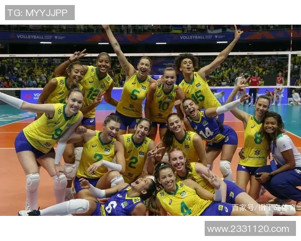 武汉羽毛球队在世界锦标赛积分榜上以65分稳居第一名展现强大实力